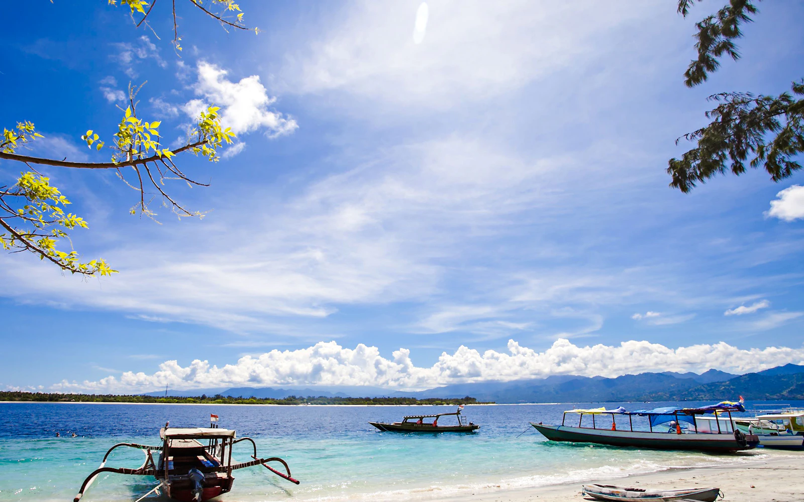 From Gili Trawangan: Gili Islands Small-Group Snorkeling Boat Tour