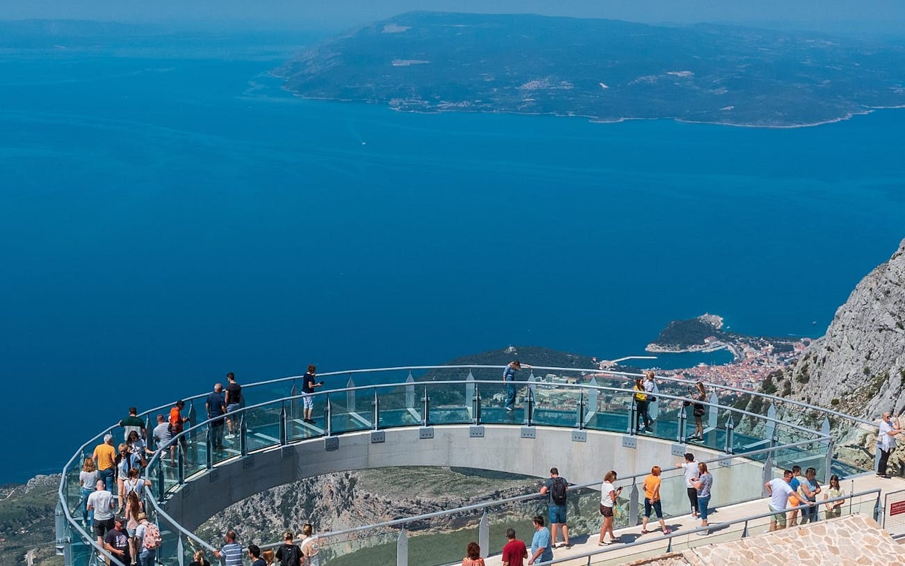 fra split: skywalk biokovo-tur uden at skulle stå i køen med guidet tur i makarska og transport-4
