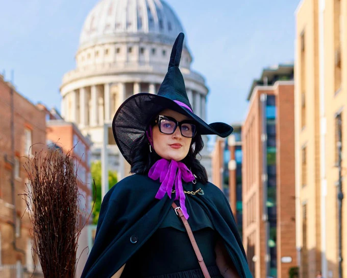 London Witches and History Bankside Walking Tour