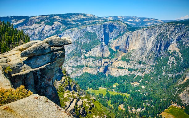 Glacier Point overlooking Yosemite Valley in Yosemite National Park, California.