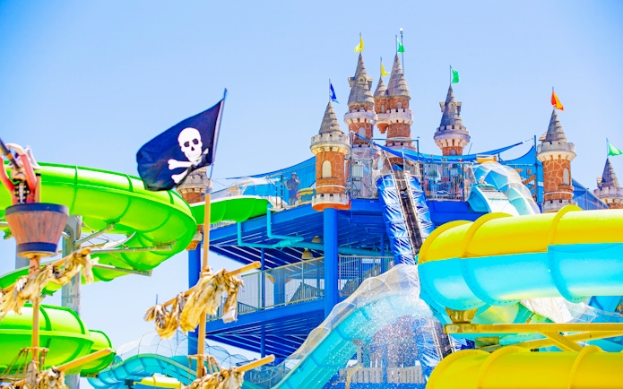 Water slides and castle towers at Master Blaster, Schlitterbahn New Braunfels.