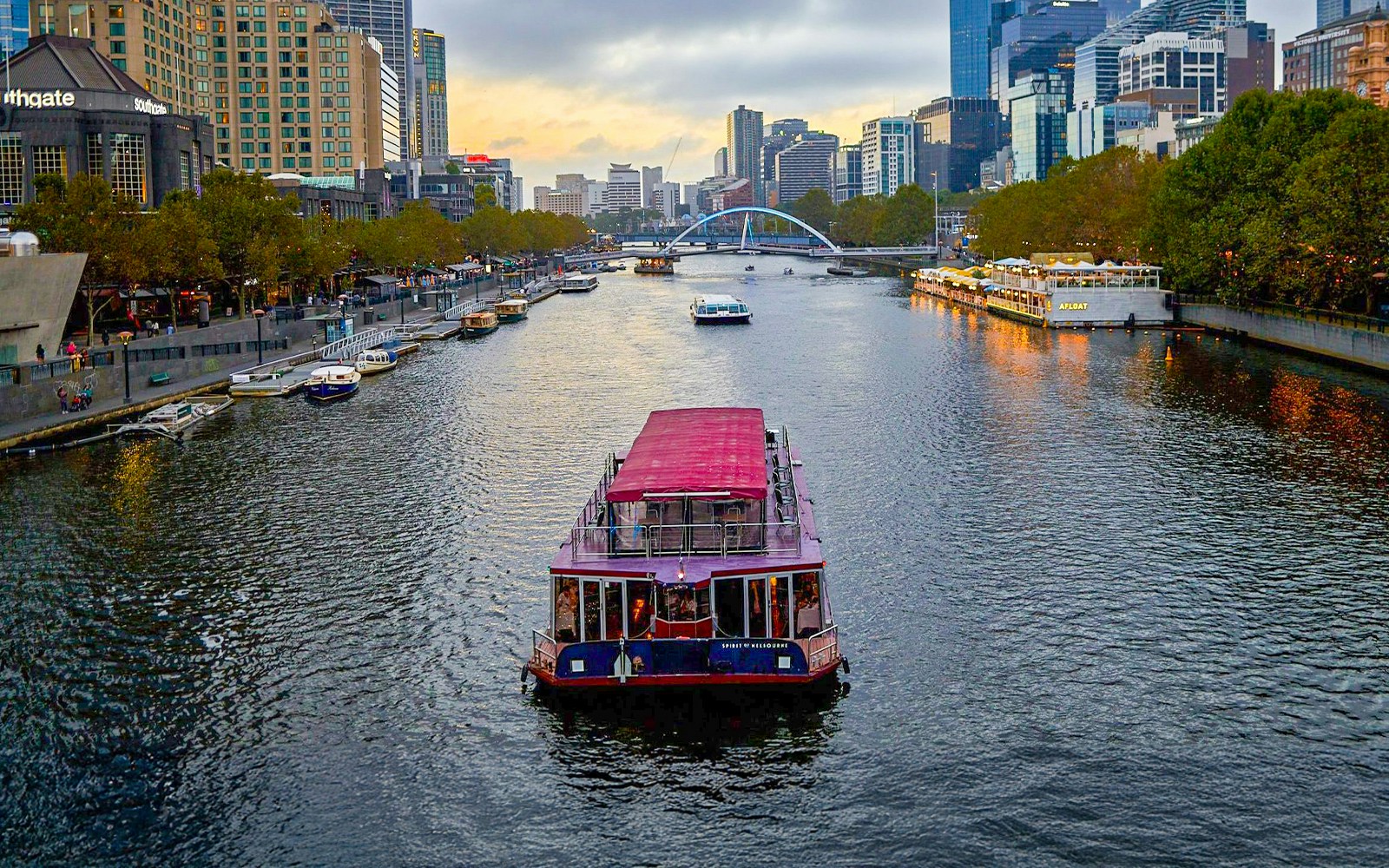 Melbourne Yarra River dinner cruise with city skyline views.