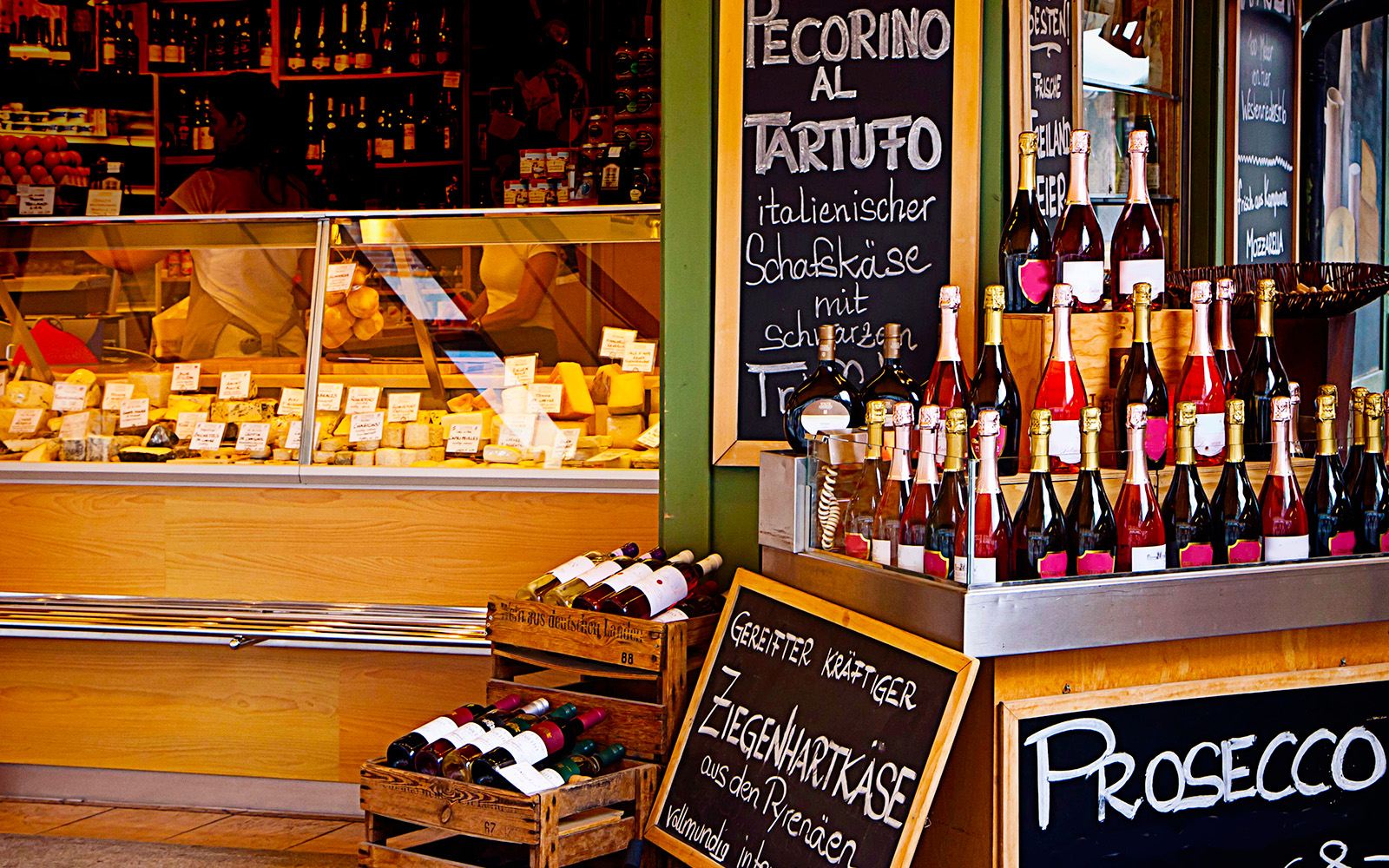 street food in barcelona - montserrat