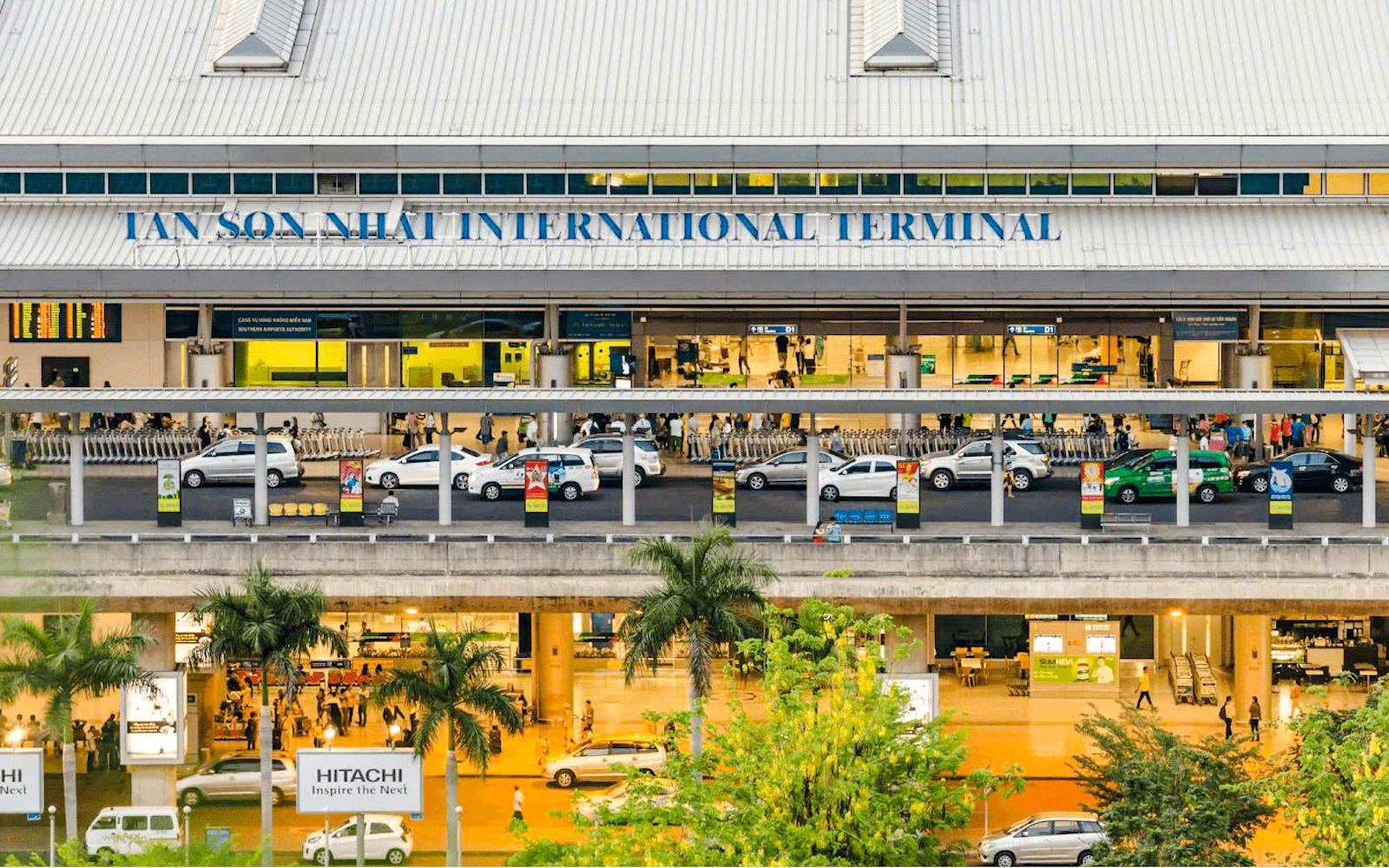 Ho Chi Minh City: Tan Son Nhat Airport One-Way Private Transfer Image 2