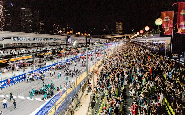 Views of the F1 teams prepping for start of the race from the Superpit