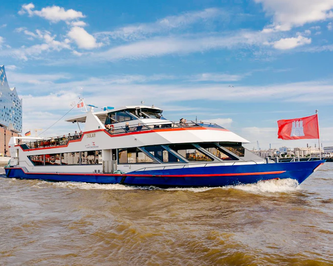 Hamburg Harbor 1-Hour Sightseeing Cruise with Speicherstadt