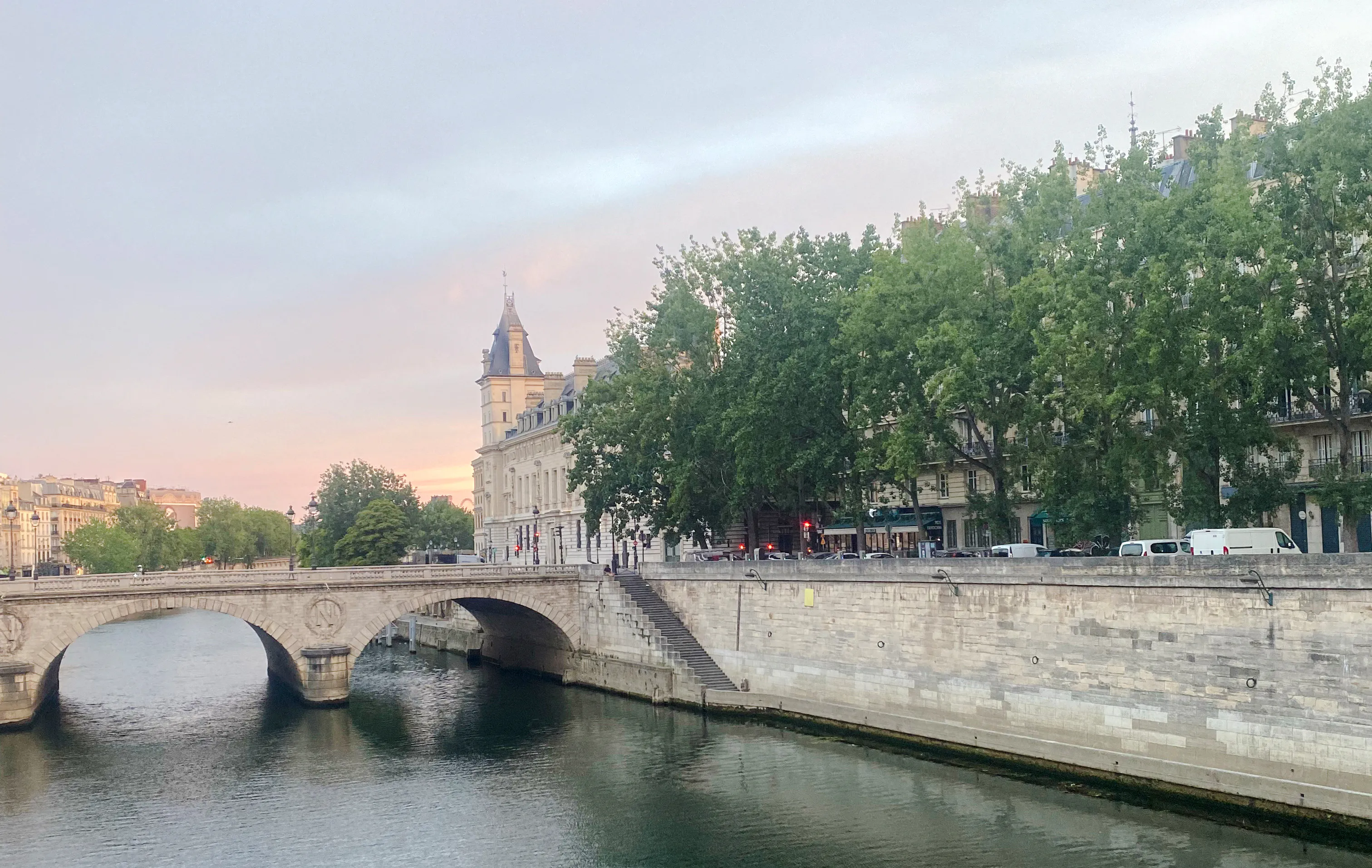 Paris Latin Quarter Guided Walking Tour Image 3