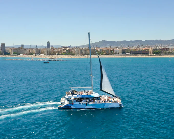 Barcelona: Daytime Catamaran Cruise