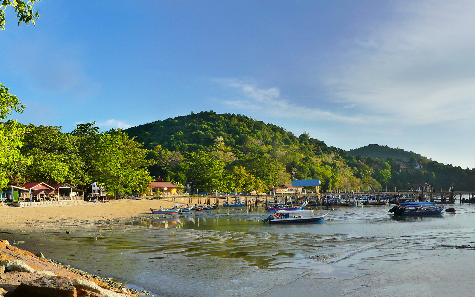 Departure from Teluk Baru Jetty: Anytime between 9am to 1pm