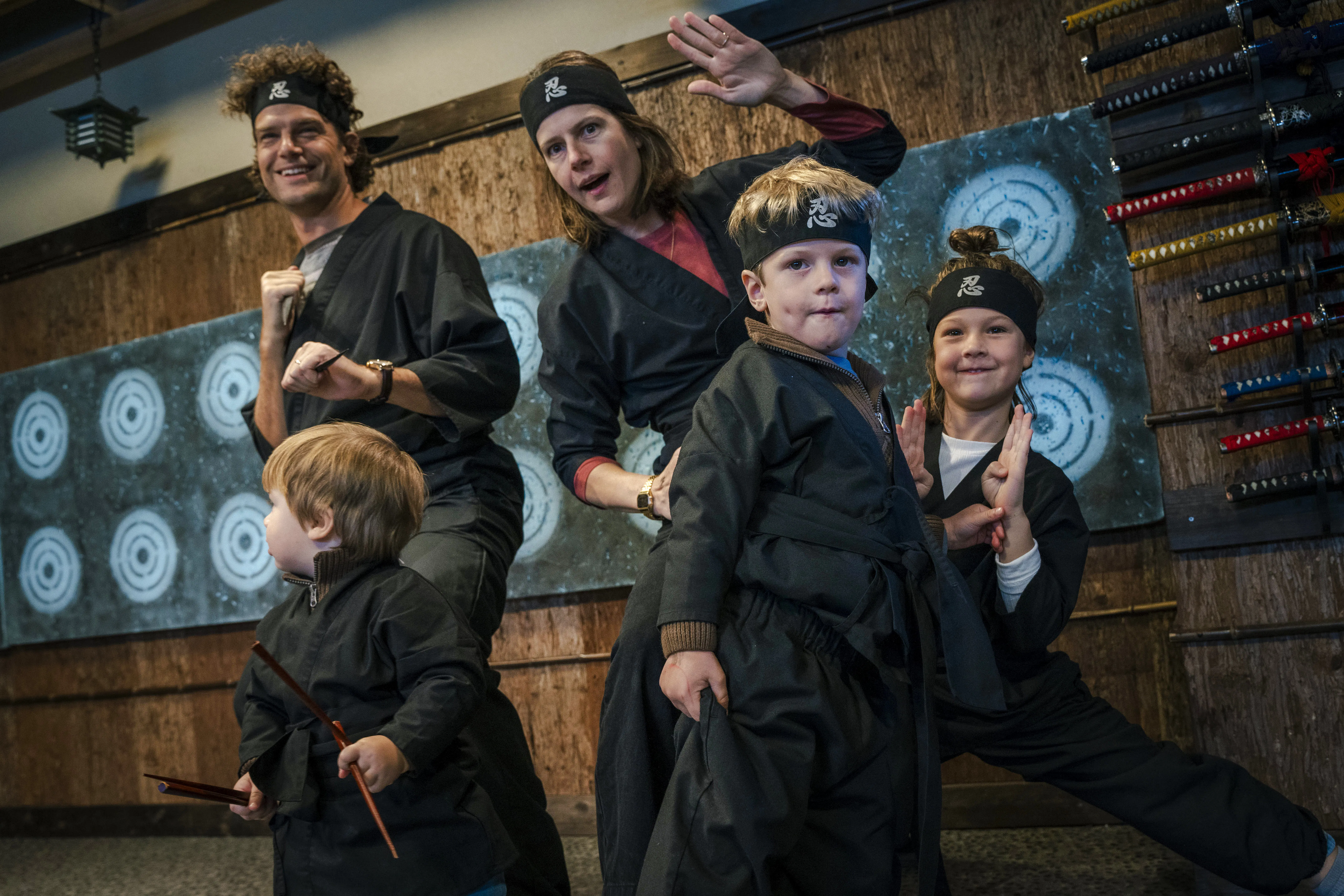family-friendly ninja experience in shinjuku-1
