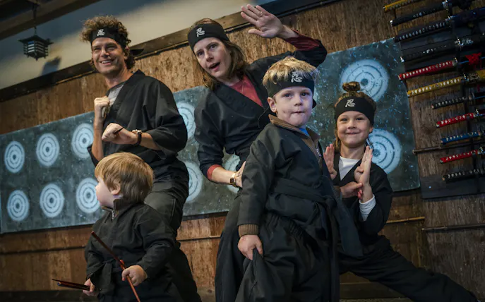 family-friendly ninja experience in shinjuku-1