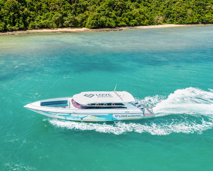 From Khao Lak: Surin Islands Speedboat Tour with Breakfast, Lunch & Transfers