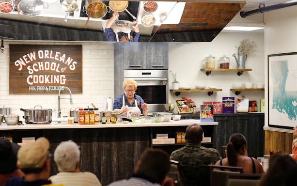 New Orleans cooking class demonstration at New Orleans School of Cooking.