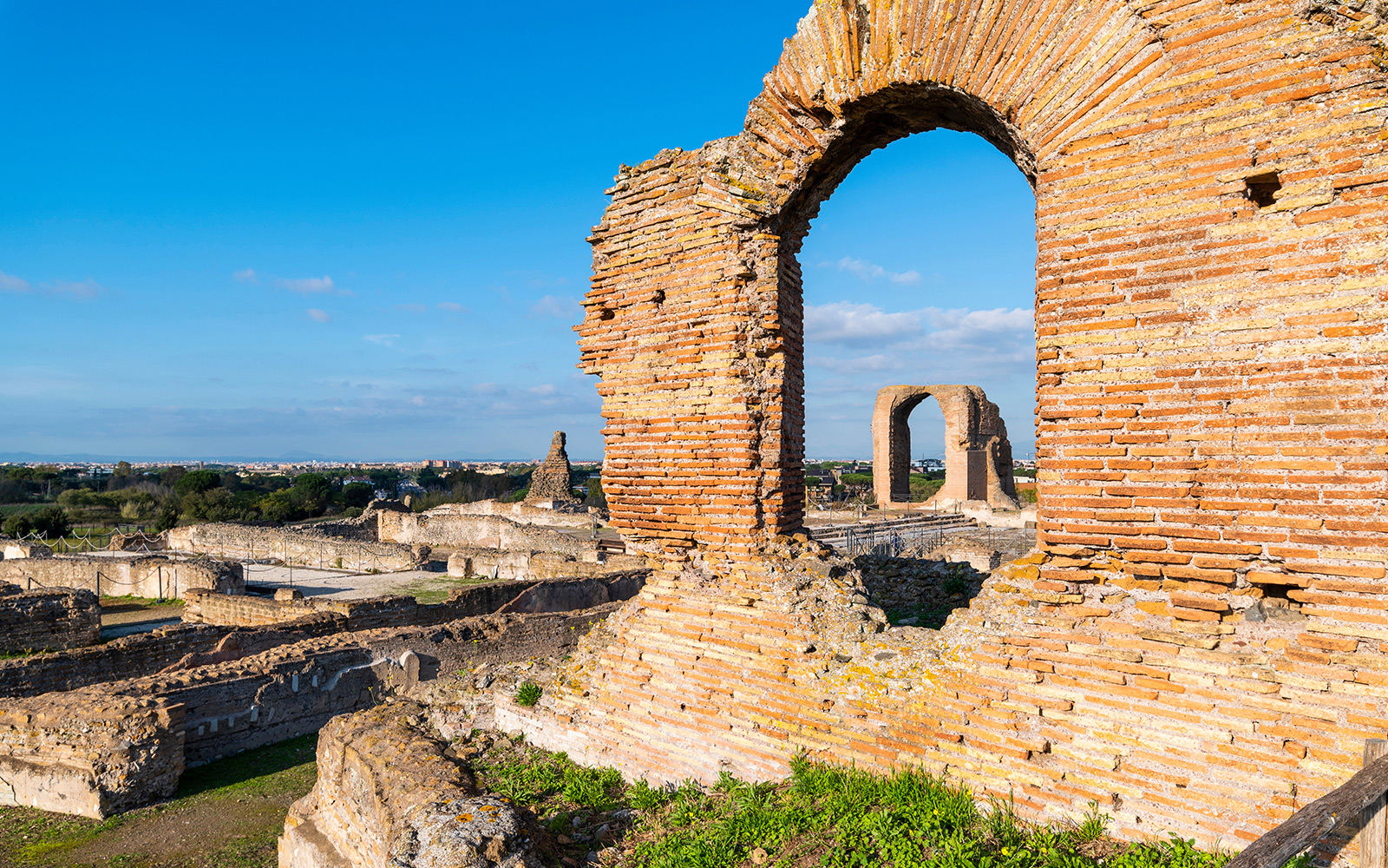 Imperial Villa of the Quintilii, Appian way