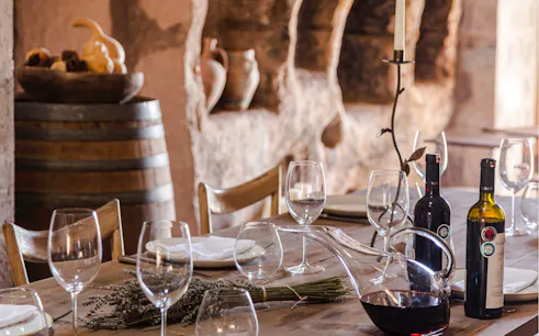 degustare de vinuri din cappadocia, însoțită de brânzeturi locale-1