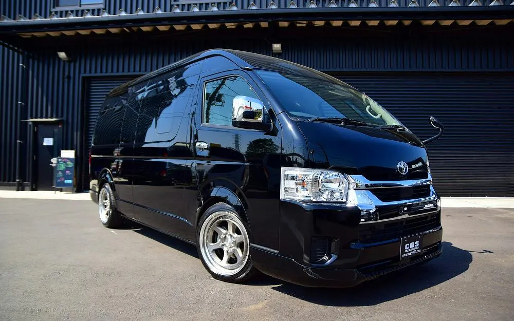 Private transfer van for Kansai Airport to Kansai area, Osaka.