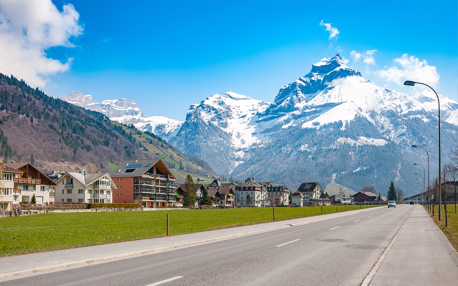 Summer trips to Mount Titlis