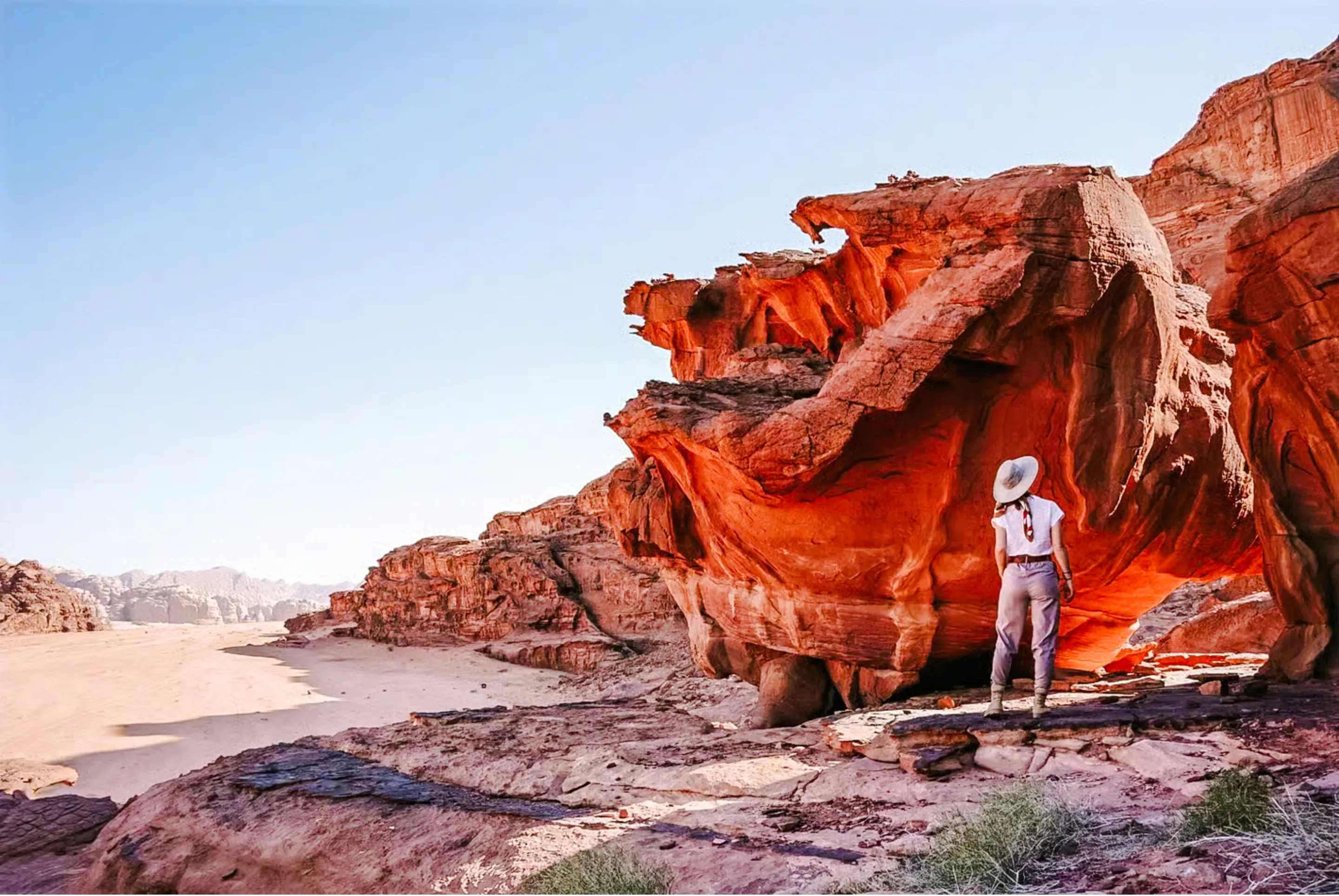 wadi rum'dan: küçük grup jeep safarisi, bedevi kampında konaklama ve yemekler dahil-1