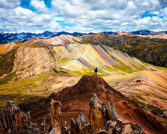 From Cusco: Palcoyo Rainbow Mountain, Red Valley and Stone Forest Tour with Breakfast and Lunch (Product 55827)