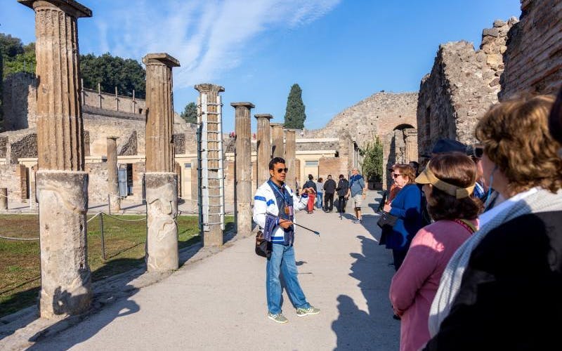 desde roma: excursión de un día a pompeya y sorrento con limoncello, en español-3
