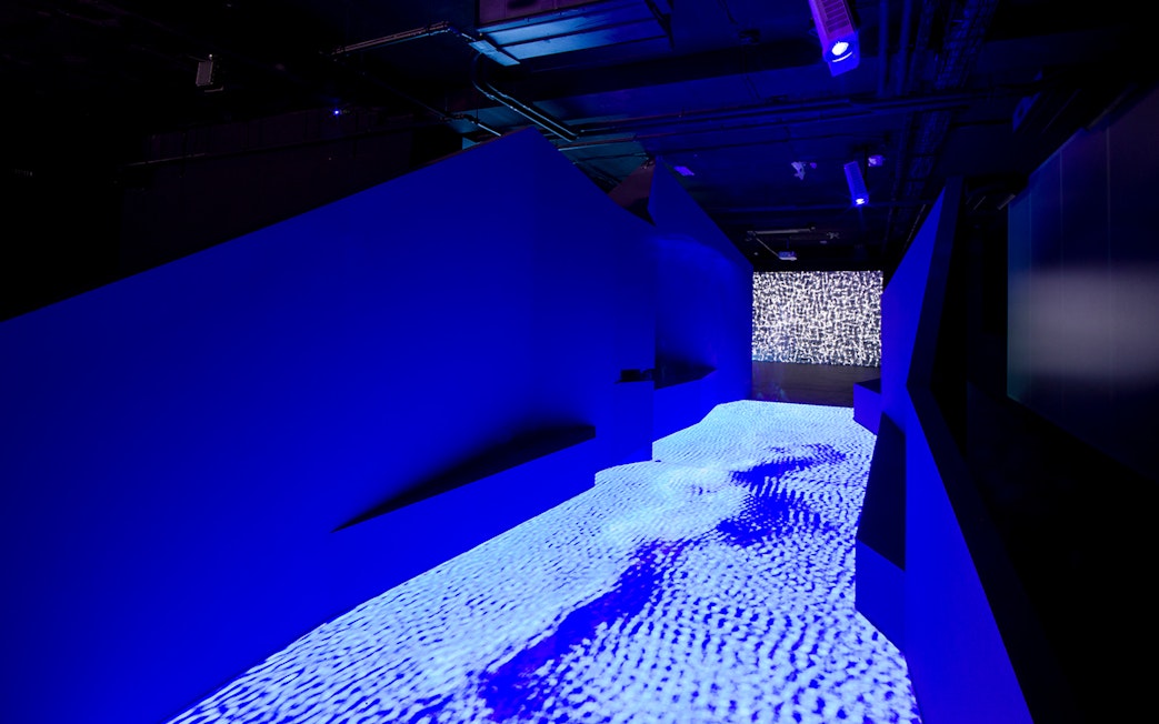 Audiovisual light art installation at Lumia Gallery exhibition space.