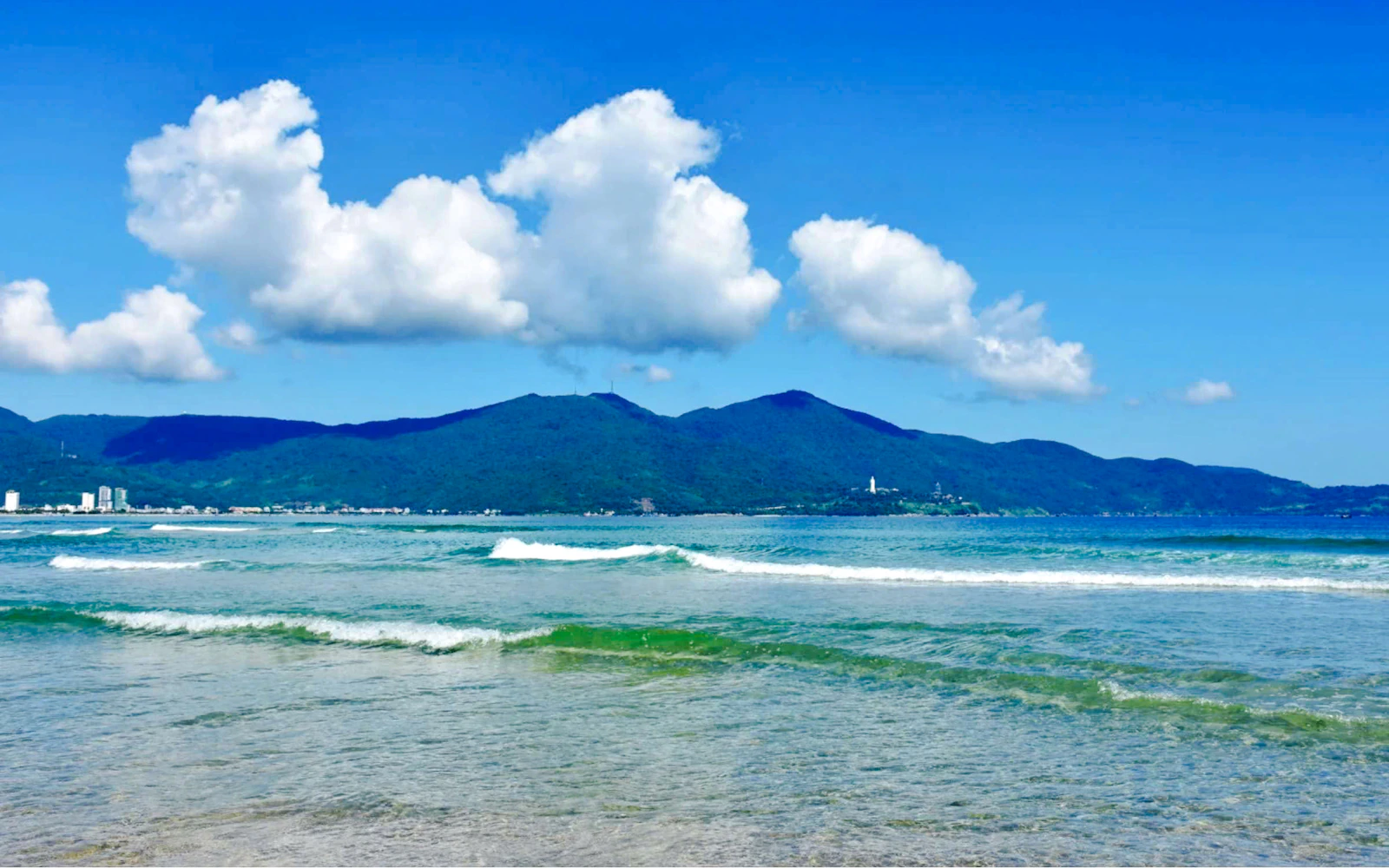 Da Nang Private Afternoon and Evening City Tour: Marble Mountains, Son Tra Peninsula & Dragon Bridge Image 10