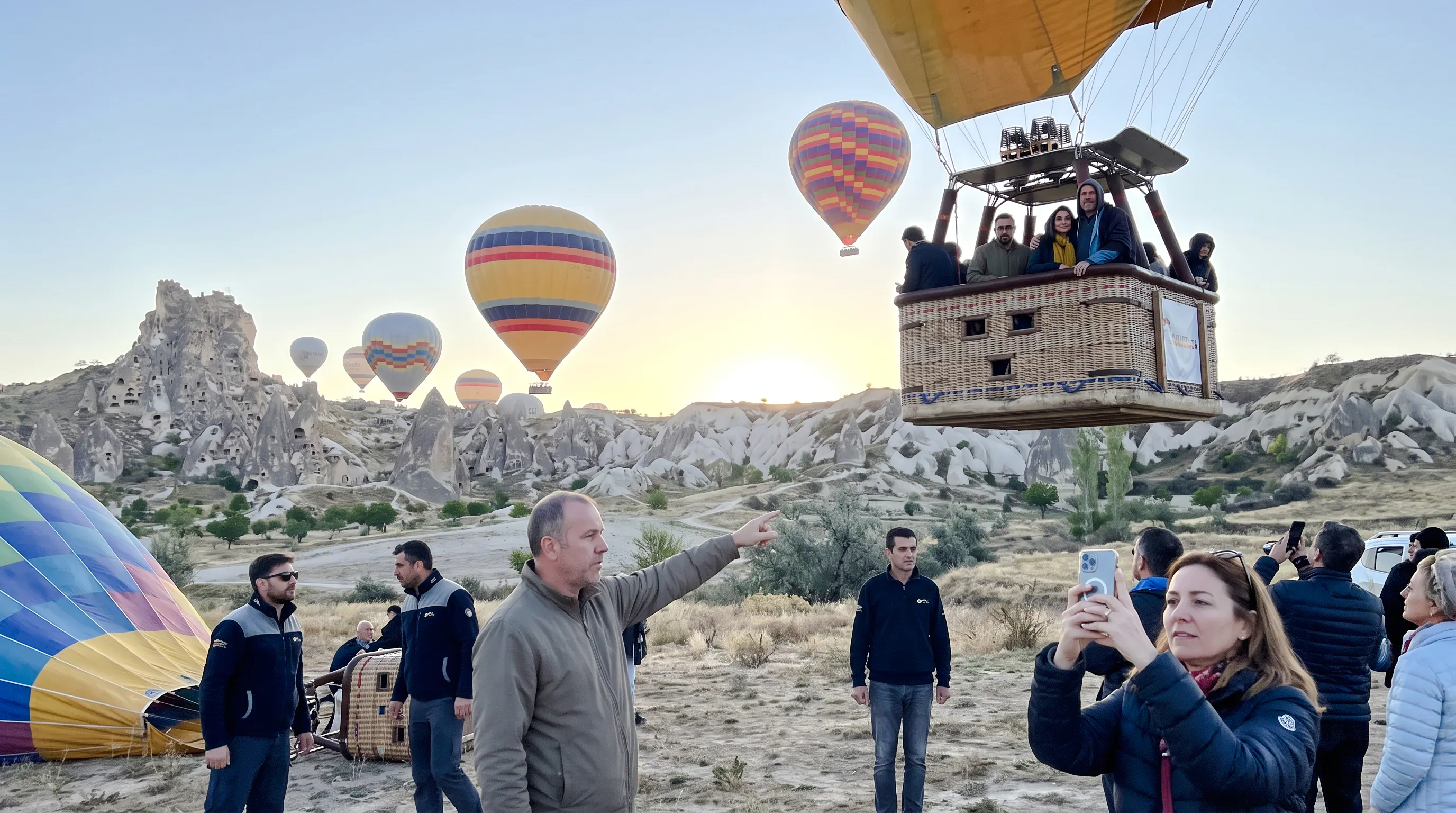Cappadocia: Sunrise Hot Air Balloon Flight over the Fairy Chimneys