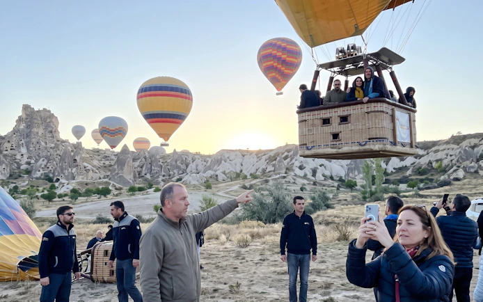 Cappadocia: Sunrise Hot Air Balloon Flight with Hotel Transfers