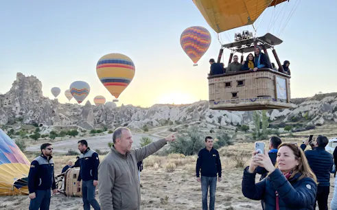 capadócia: passeio de balão de ar quente ao nascer do sol com traslados do hotel-1