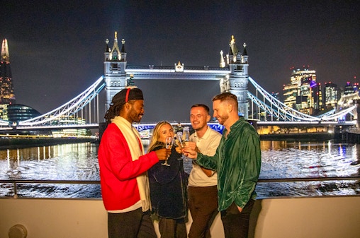 Crucero por el Támesis en Navidad