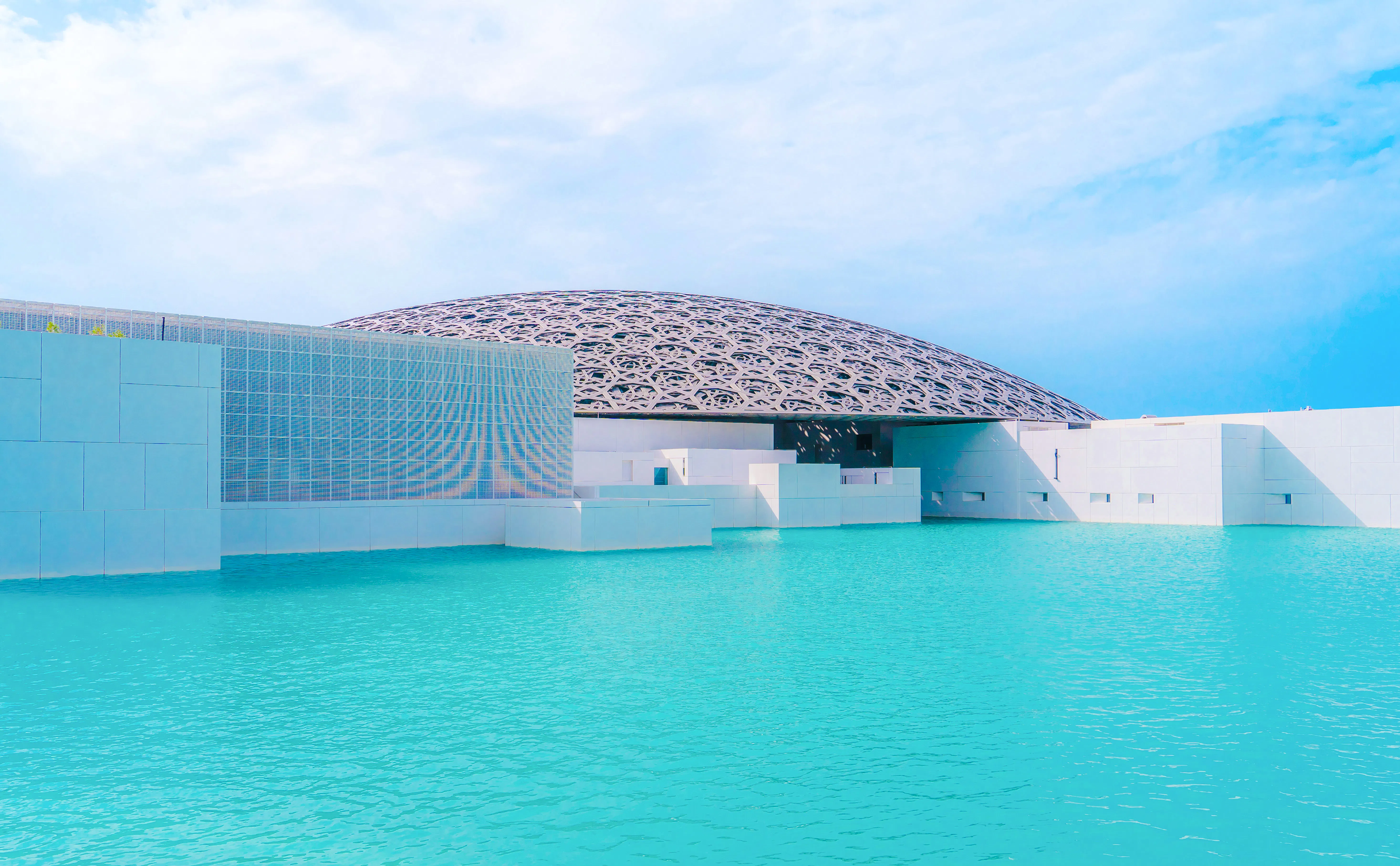 private stadtrundfahrt in abu dhabi während eines zwischenstopps mit flughafentransfers und eintritt in die große moschee-9