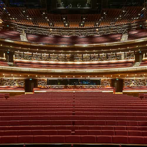 dubai opera tour