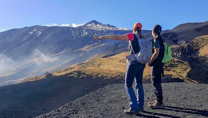 Valle del Bove (~2,000–2,200m)