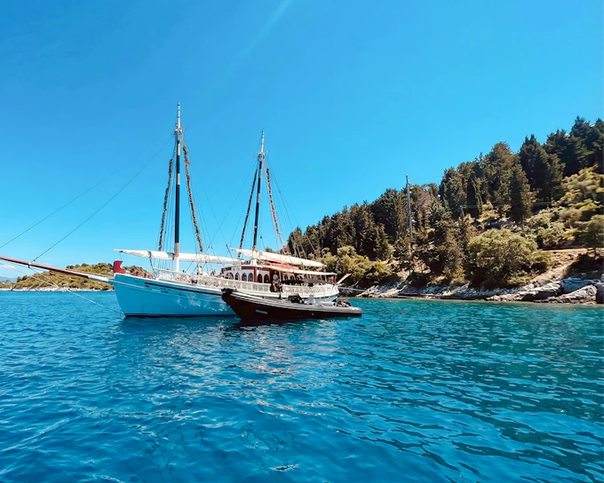 Corfu: Full-Day Cruise with Lunch, Drinks & Swim Stops