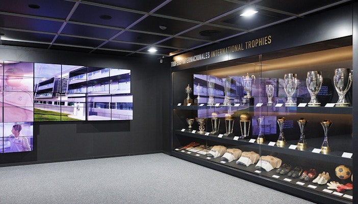 Fatos sobre o Santiago Bernabeu - telão