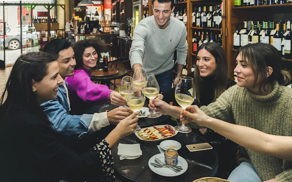 Lisbon Food Tour: Pesticos and Wine Tasting