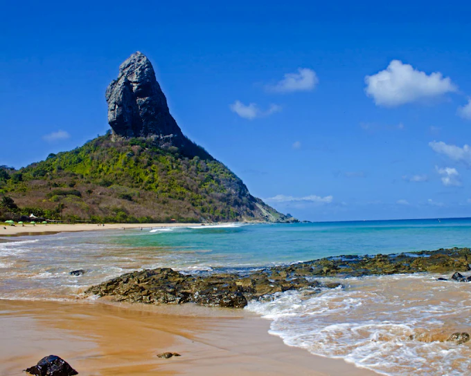Fernando de Noronha Outrigger Canoe Tour with Snorkeling (Product 55771)