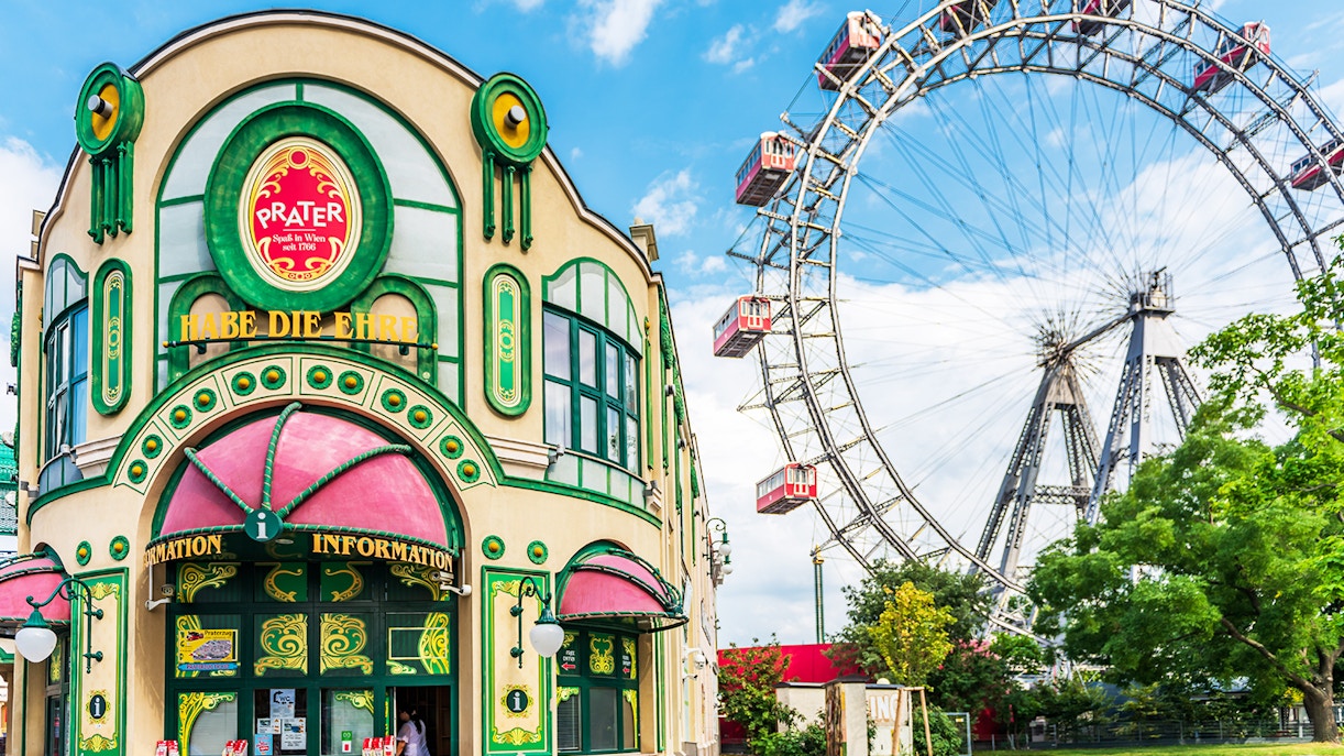 Vienna Ferris Wheel - This is a Photograph of Vienna Ferris Wheel
