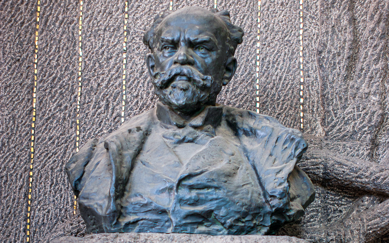 tomb of Antonín Dvořák at Vyšehrad