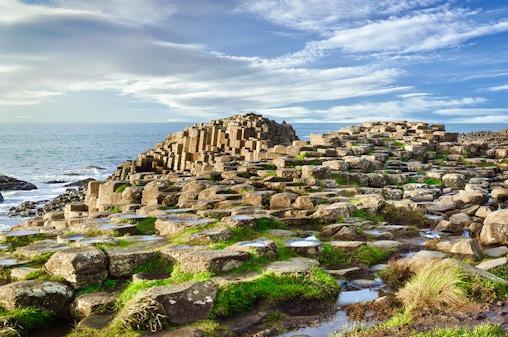 Vanuit Belfast: Rondleiding over Giant's Causeway en Titanic Experience hele dag