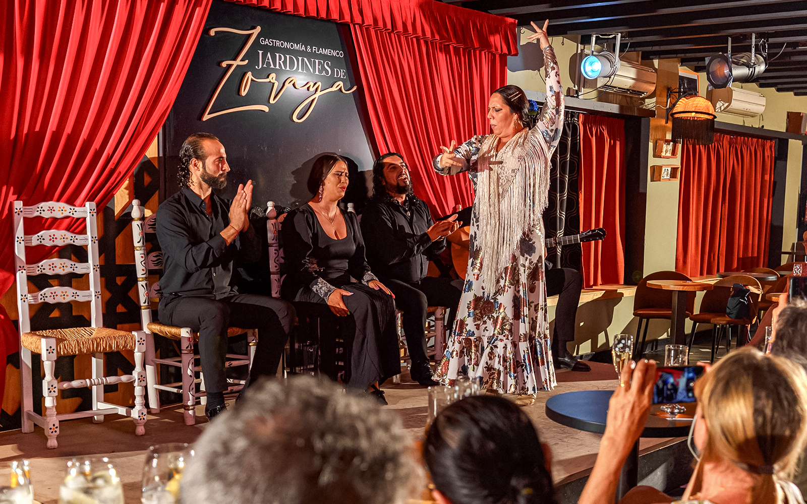 Tablao Jardines de Zoraya Flamenco Show in Granada