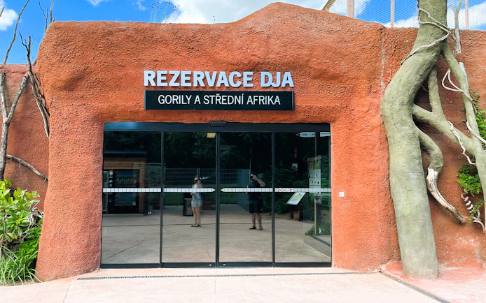 Entrance to gorilla exhibit at Prague Zoo.