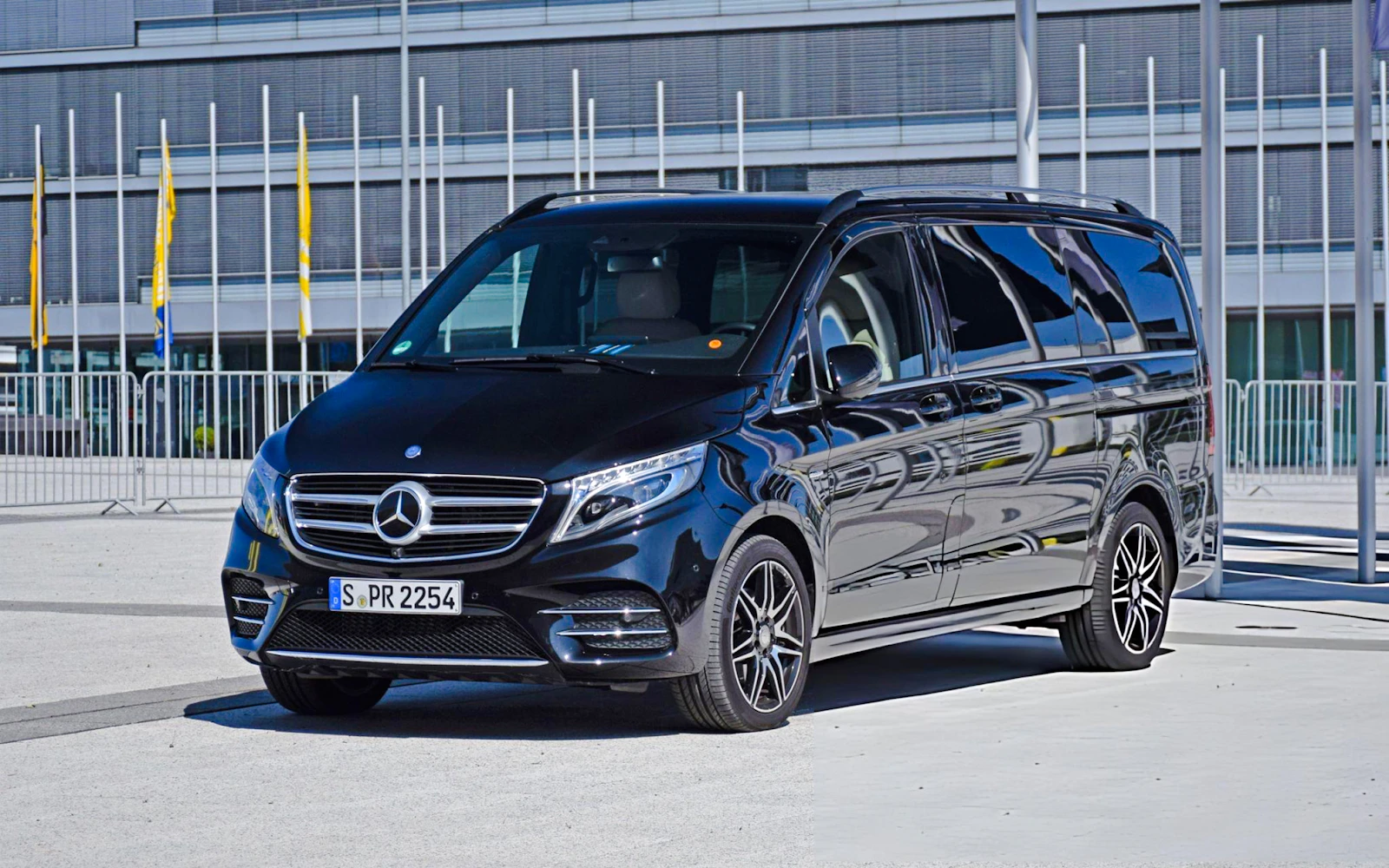 Cappadocia Private 1-Way Airport Transfer: To/From Kayseri or Nevşehir Airports
