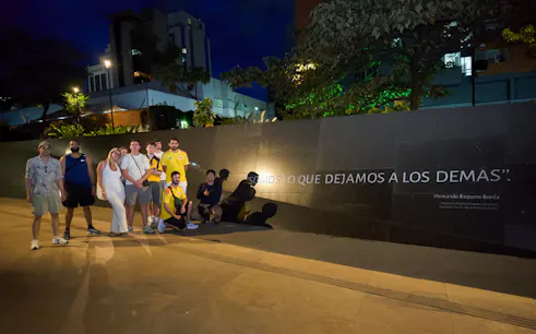 pablo escobar tour, with local beer included, escobar museum.-1