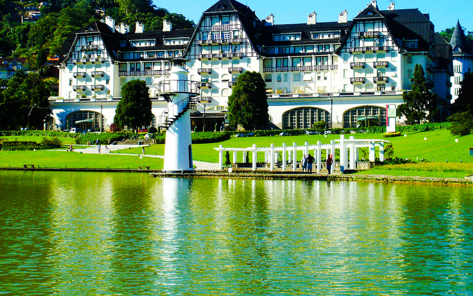 From Rio de Janeiro: Petrópolis Imperial Guided Day Trip with Lunch (Product 55736)