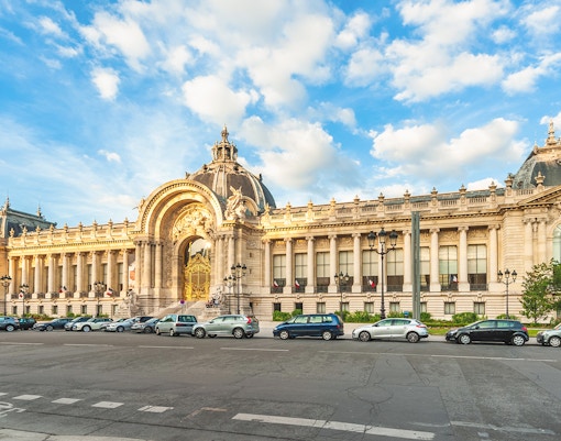 petit palais exterior view
