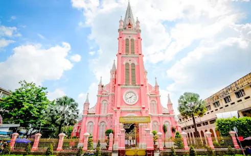 visite à pied de hô chi minh-ville avec une boisson au teddy bear café et un billet pour l'exposition d'art numérique de monet-1
