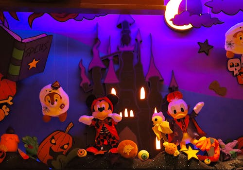 Disneylad paris halloween