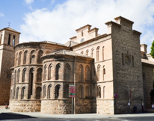 Iglesia de Santiago del Arrabal in Toledo with Mudejar architecture.