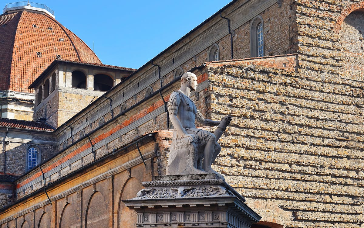 guided tour along florence medici’s mile-3 guided tour along florence medici’s mile-3